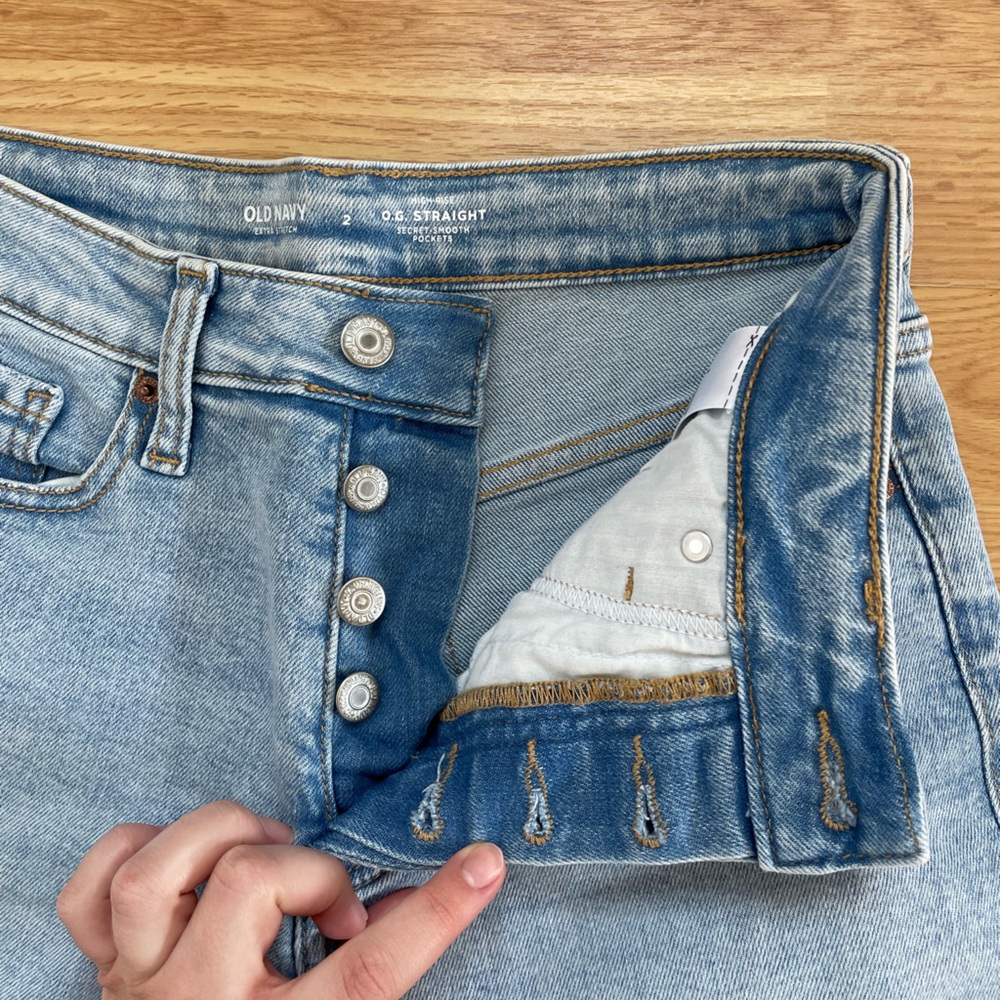 Old Navy High Rise O.G Straight Extra Stretch Jeans Ripped - Picture 3 of 5